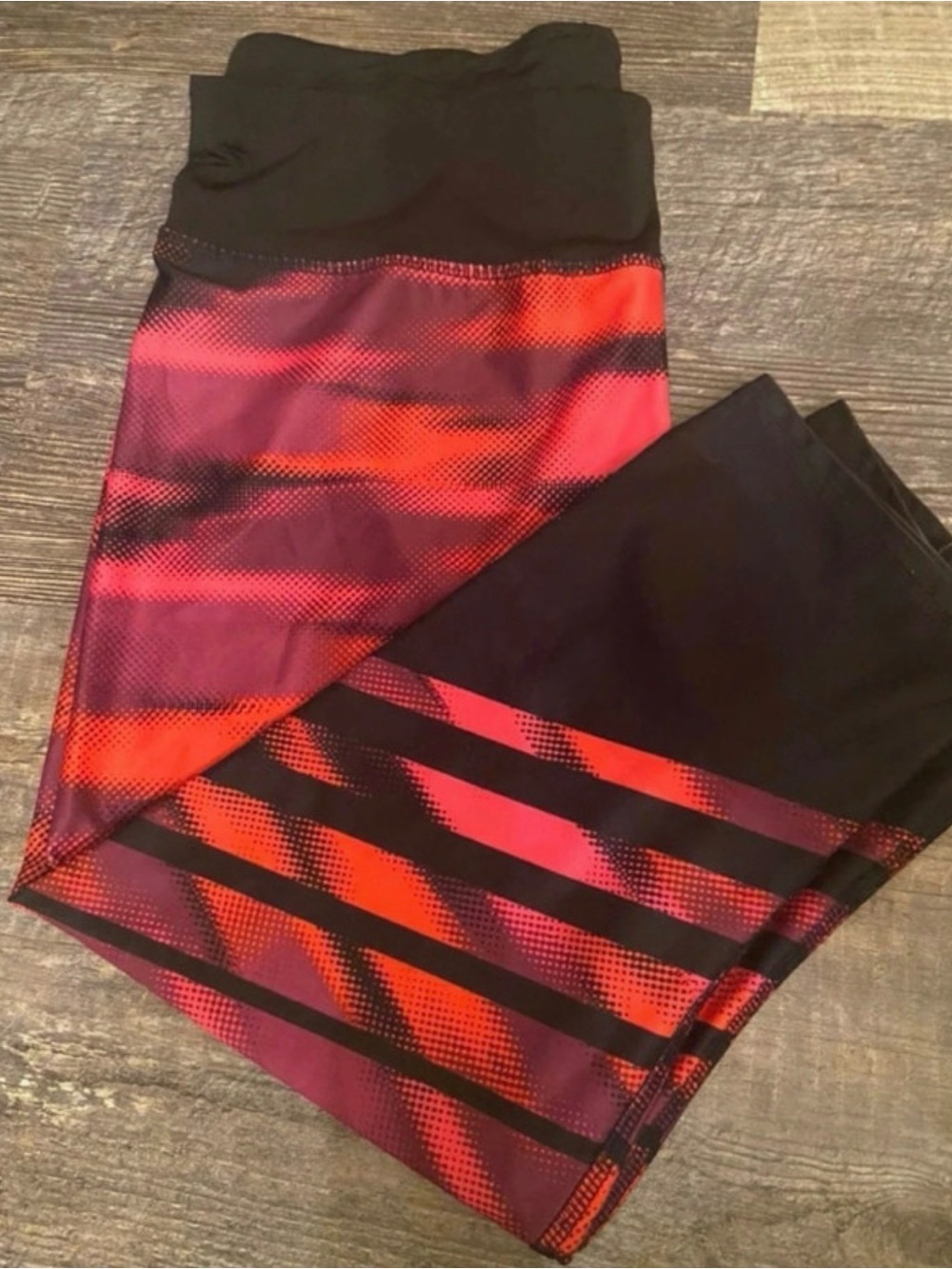 Danskin Now Black Leggings with Red and Pink Stripe Print